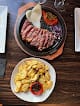 Quebracho Asador, Parrilla